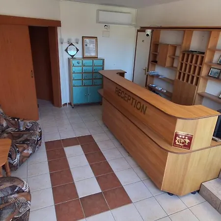 Orpheus Otel 3*