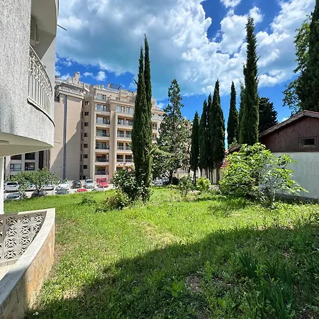 Orpheus Otel 3*